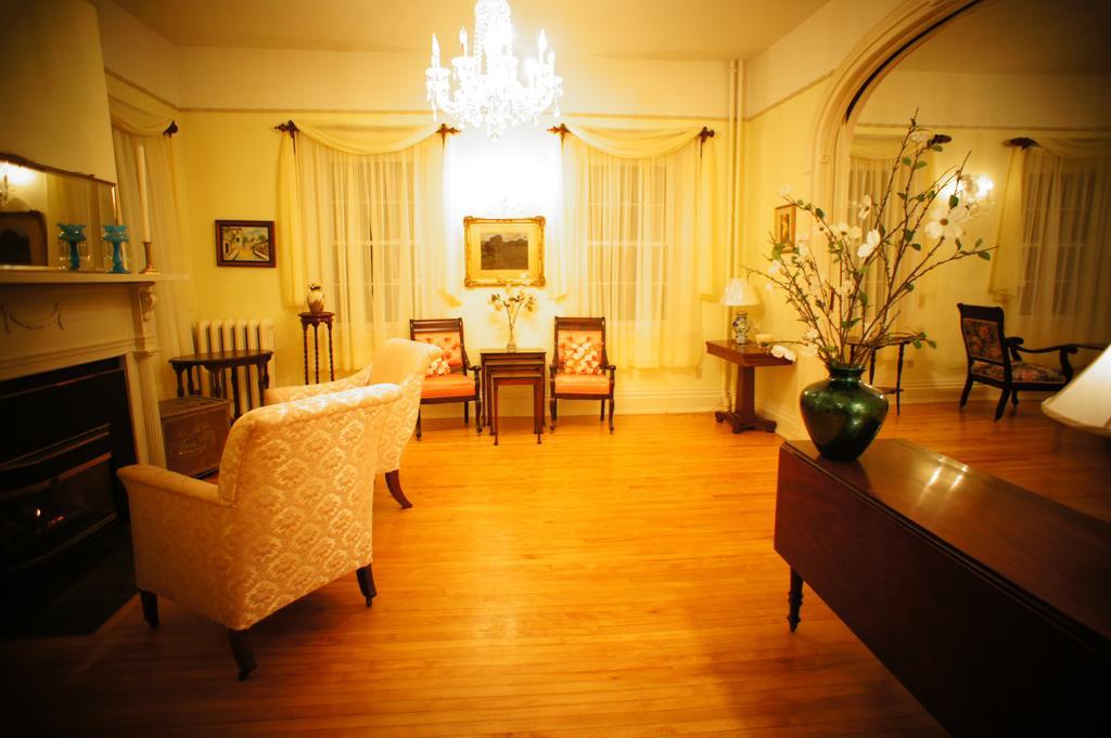 Inn On Frederick St. Andrews By The Sea Екстериор снимка