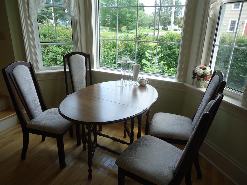Inn On Frederick St. Andrews By The Sea Стая снимка